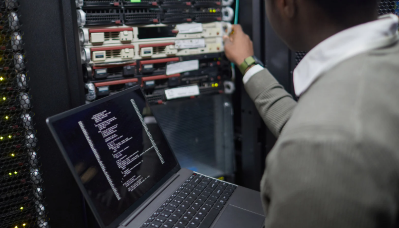 Feature-by-Feature Comparison: Fossil vs Git vs Mercurial